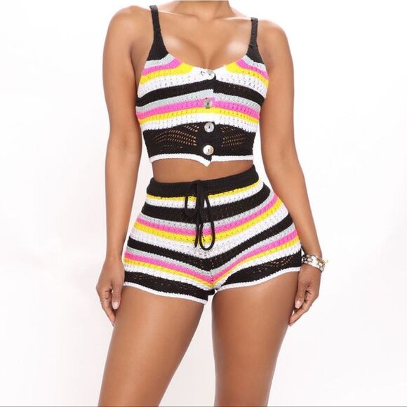 Color Block Crochet Shorts Set - Picture 2 of 5